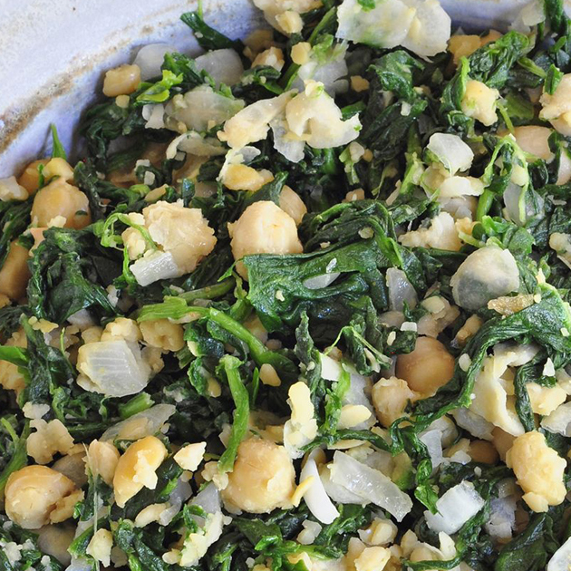 Spinach with Garbanzo Beans International Center University of Florida